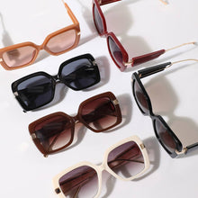 Load image into Gallery viewer, Women's Oversized Square Sunglasses
