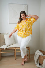 Load image into Gallery viewer, Clementine Floral Button Up Blouse