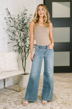 Load image into Gallery viewer, Adrian Mid Rise Retro Wide Leg
