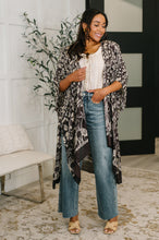 Load image into Gallery viewer, Bella Vida Open Front Floral Print Kimono