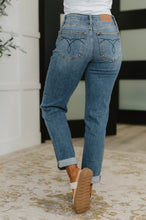 Load image into Gallery viewer, Colette Mid Rise Boyfriend Classic Cuffed