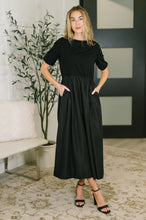 Load image into Gallery viewer, Contrast Charm Midi Black Dress