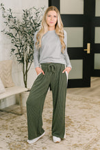 Load image into Gallery viewer, Down to the Basics Long Sleeve Top in Heathered Grey