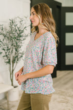 Load image into Gallery viewer, Everything in My Power Floral Puff Sleeve Blouse