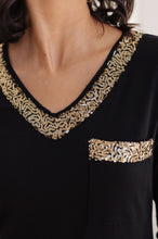 Load image into Gallery viewer, Glitter Lining Long Sleeve V-Neck Top