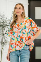 Load image into Gallery viewer, Lei Me Down V-Neck Top