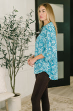 Load image into Gallery viewer, Lizzy Top in Aqua Paisley