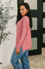 Load image into Gallery viewer, Mellow Mood Heathered Pullover in Dark Red