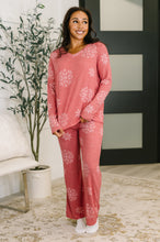 Load image into Gallery viewer, Snowflake Sniffles Pajama Set in Red