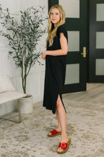 Load image into Gallery viewer, Sweet Like That Casual Dress in Black