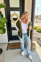 Load image into Gallery viewer, PREORDER: Cheyenne Hooded Puffer Vest in Two Colors