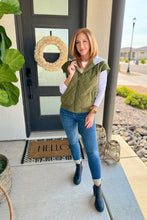 Load image into Gallery viewer, PREORDER: Cheyenne Hooded Puffer Vest in Two Colors