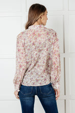 Load image into Gallery viewer, You and I Connect Floral Button Up Blouse