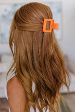 Load image into Gallery viewer, Claw Clip Set of 4 in Orange