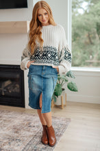 Load image into Gallery viewer, Don't Waver Fringe Detail Sweater