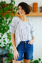 Load image into Gallery viewer, Endless Joy Floral Top