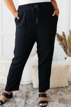 Load image into Gallery viewer, Zuni Cropped Pants