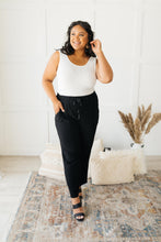 Load image into Gallery viewer, Zuni Cropped Pants