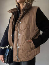 Load image into Gallery viewer, Fashionable and casual solid color cotton vest_CWOV00324
