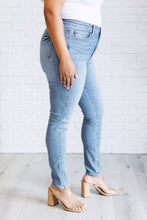 Load image into Gallery viewer, Justine High Rise Control Top Contrast Wash Skinny Jeans
