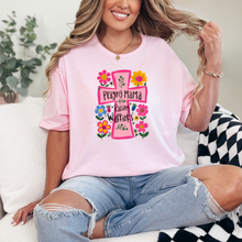 Load image into Gallery viewer, Praying Mama Raising Warriors Graphic Tee
