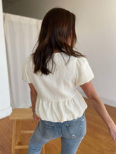 Load image into Gallery viewer, PREORDER: Tied Up In A Bow Textured Blouse
