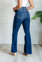 Load image into Gallery viewer, Mavis High Rise Side Seam Detail Flare Jeans
