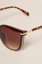 Load image into Gallery viewer, Women's Glitter Detail Square Sunglasses
