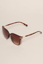 Load image into Gallery viewer, Women's Glitter Detail Square Sunglasses
