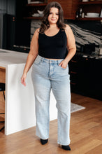 Load image into Gallery viewer, Brooke High Rise Control Top Vintage Wash Straight Jeans
