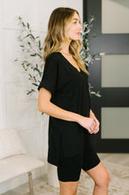 Load image into Gallery viewer, Buttery Soft V-Neck Bike Short Set in Black
