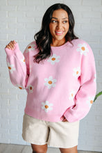 Load image into Gallery viewer, Don&#39;t Worry About a Thing Floral Sweater
