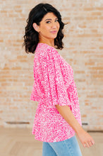 Load image into Gallery viewer, Dreamer Peplum Top in Pink Leopard
