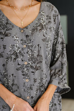 Load image into Gallery viewer, Falling in Deep Crinkle Woven Blouse Dune Grey
