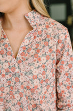 Load image into Gallery viewer, Favorite Florist Split Neck Half Sleeve Top

