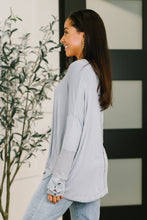 Load image into Gallery viewer, Feel That Something Contrast Sleeve Top
