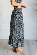 Load image into Gallery viewer, Flutter of Florals V-Neck Crop and Skirt Set
