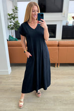 Load image into Gallery viewer, Modern Maritime Shift Maxi Dress in Black
