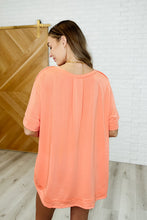 Load image into Gallery viewer, In the Rotation Exposed Seam Tee in Apricot Splash
