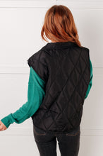 Load image into Gallery viewer, Layering Queen Quilted Puffer Vest in Black
