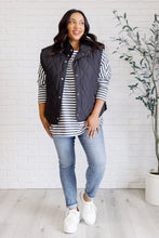 Load image into Gallery viewer, Layering Queen Quilted Puffer Vest in Black
