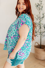 Load image into Gallery viewer, Lizzy Cap Sleeve Top in Magenta and Teal Paisley
