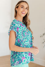 Load image into Gallery viewer, Lizzy Cap Sleeve Top in Magenta and Teal Paisley
