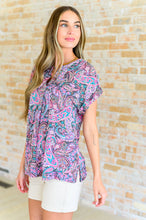 Load image into Gallery viewer, Lizzy Cap Sleeve Top in Charcoal and Pink Paisley
