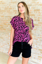 Load image into Gallery viewer, Lizzy Cap Sleeve Top in Pink and Black Zebra
