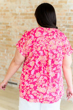 Load image into Gallery viewer, Lizzy Cap Sleeve Top in Pink and Peach Floral
