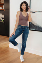 Load image into Gallery viewer, London Midrise Cuffed Boyfriend Jeans
