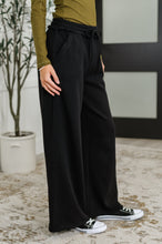 Load image into Gallery viewer, Lounge Line Wide Leg Sweats in Black
