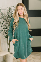 Load image into Gallery viewer, Love to Love You Textured Knit Dress in Hunter Green
