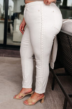 Load image into Gallery viewer, Maddie Mid Rise Braided Side Seam Relaxed Jeans
